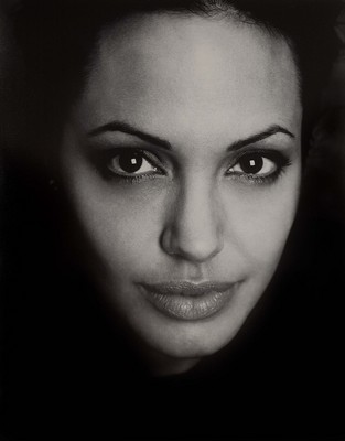 Angelina Jolie Poster 2070733