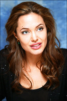 Angelina Jolie Sweatshirt #2232029