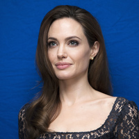 Angelina Jolie t-shirt #2250502
