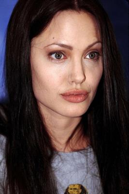 Angelina Jolie puzzle 2271338