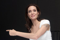 Angelina Jolie magic mug #G766817