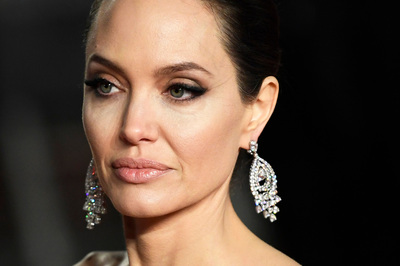 Angelina Jolie Poster 3061159