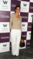 Angie Harmon Sweatshirt #1439840