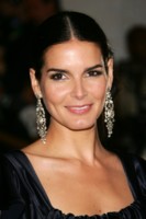 Angie Harmon Sweatshirt #1439860