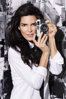 Angie Harmon hoodie #3665032