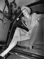 Ann Sheridan Sweatshirt #2692026