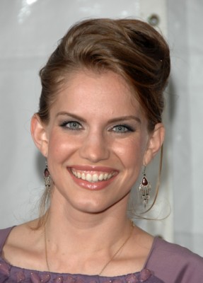 Anna Chlumsky Poster 1501095