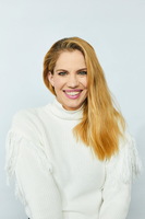 Anna Chlumsky Sweatshirt #3673995