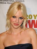 Anna Faris Tank Top #1923216