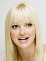 Anna Faris Tank Top #2288537