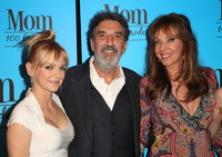 Anna Faris hoodie #2990992