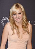 Anna Faris Tank Top #3194837