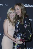 Anna Faris Sweatshirt #3194858