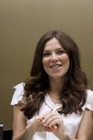 Anna Friel Longsleeve T-shirt #2287835