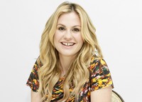 Anna Paquin Longsleeve T-shirt #2245652