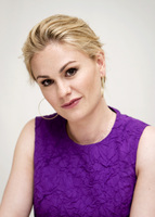 Anna Paquin Longsleeve T-shirt #2245666