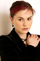 Anna Paquin Longsleeve T-shirt #2316712