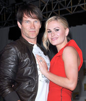 Anna Paquin Sweatshirt #3002347