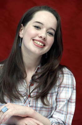 Anna Popplewell Poster 2272328