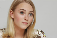 Anna Sophia Robb t-shirt #2272320