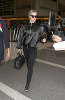 Annabelle Wallis t-shirt #2815810