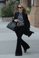 Annabelle Wallis Sweatshirt #2815905