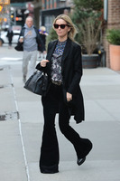 Annabelle Wallis t-shirt #2816365