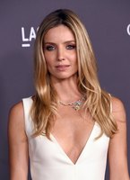 Annabelle Wallis Tank Top #2885119