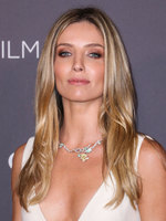 Annabelle Wallis t-shirt #2885125