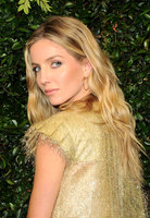 Annabelle Wallis hoodie #3130964