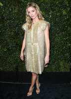 Annabelle Wallis Sweatshirt #3130981