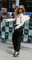 Annabelle Wallis Sweatshirt #3307699