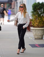 Annabelle Wallis t-shirt #3307733