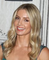 Annabelle Wallis t-shirt #3844604