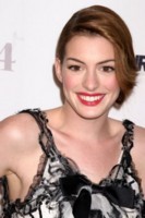 Anne Hathaway Longsleeve T-shirt #1278069