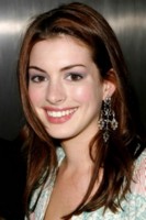 Anne Hathaway Longsleeve T-shirt #1288328