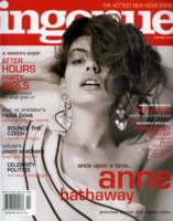 Anne Hathaway Longsleeve T-shirt #1296900