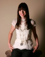 Anne Hathaway Longsleeve T-shirt #1378979