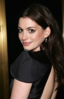 Anne Hathaway Longsleeve T-shirt #1464875