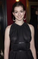 Anne Hathaway Sweatshirt #1523624