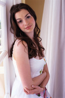 Anne Hathaway Longsleeve T-shirt #1924206