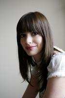 Anne Hathaway Sweatshirt #2066065