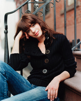 Anne Hathaway Longsleeve T-shirt #2066075