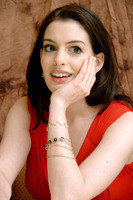 Anne Hathaway Tank Top #2234114