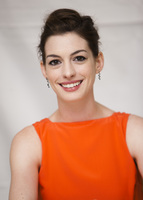 Anne Hathaway t-shirt #2246196