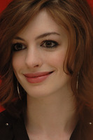 Anne Hathaway Sweatshirt #2246234