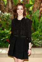 Anne Hathaway Longsleeve T-shirt #2269474