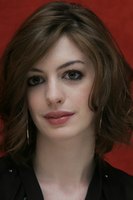 Anne Hathaway Sweatshirt #2289908