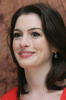 Anne Hathaway Sweatshirt #2290064