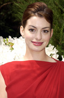Anne Hathaway Longsleeve T-shirt #2317641